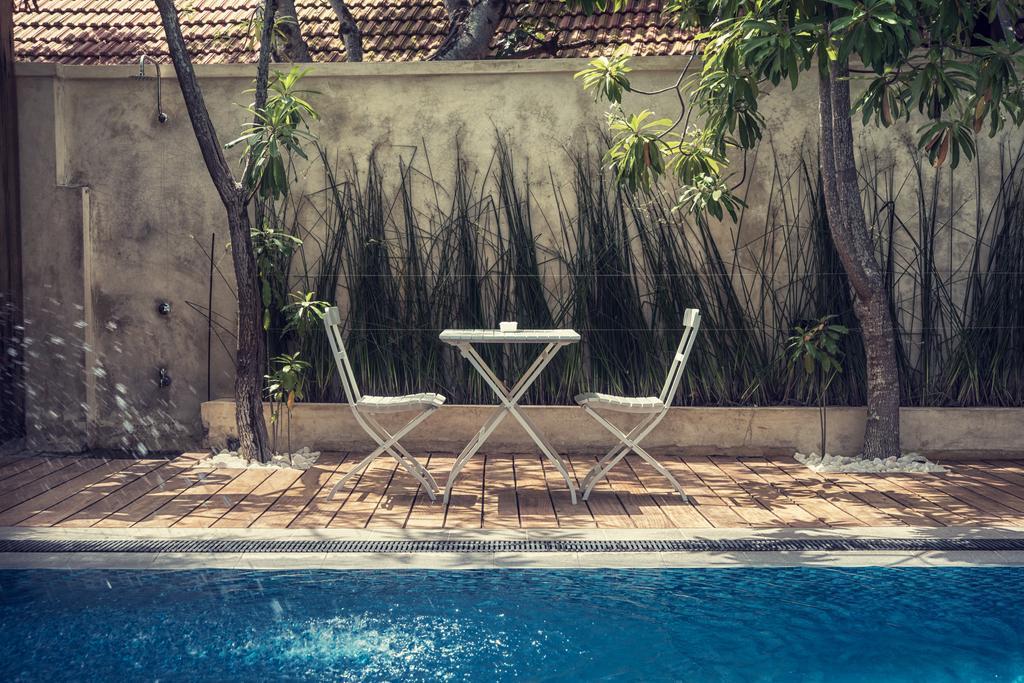 Pledge 3 Hotel Negombo Buitenkant foto